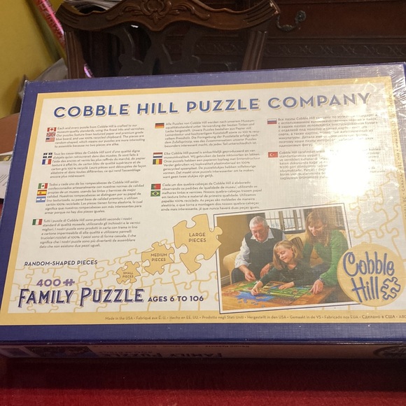 NWT family puzzle 400 pieces. Small medium and large pieces - Picture 6 of 7